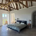 Chateau De Mauhic - 15th Century Bed & Breakfast
