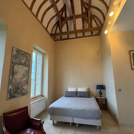 Chateau De Mauhic - 15th Century Bed & Breakfast