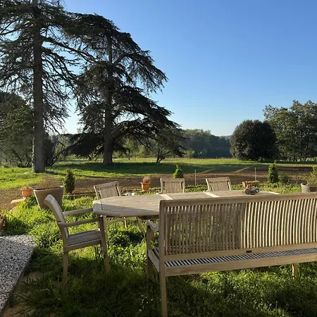 Bed & Breakfast Chateau De Mauhic - 15th Century