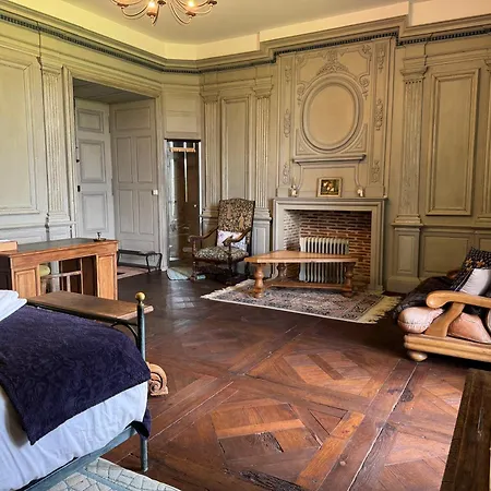 Chateau De Mauhic - 15th Century Frühstückspension *