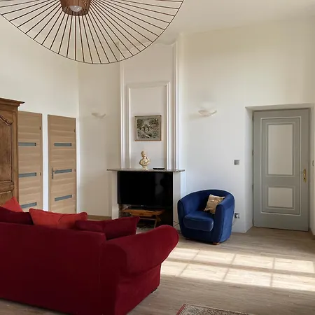 Chateau De Mauhic - 15th Century * Loubedat