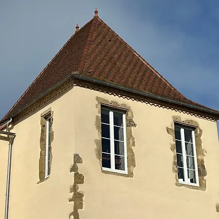 Bed & Breakfast Chateau De Mauhic - 15th Century Loubedat