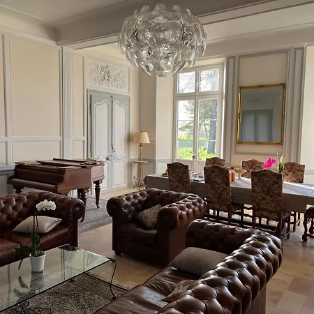 Chateau De Mauhic - 15th Century Bed and breakfast
