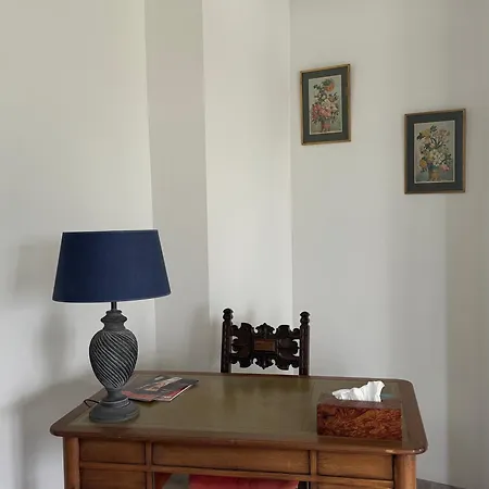 Chateau De Mauhic - 15th Century Bed and breakfast