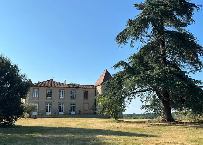 Chateau De Mauhic - 15th Century