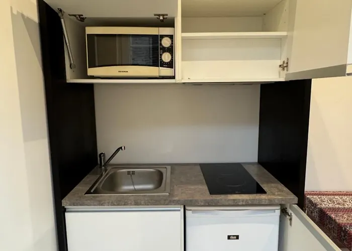 Chateau De Mauhic - 15th Century