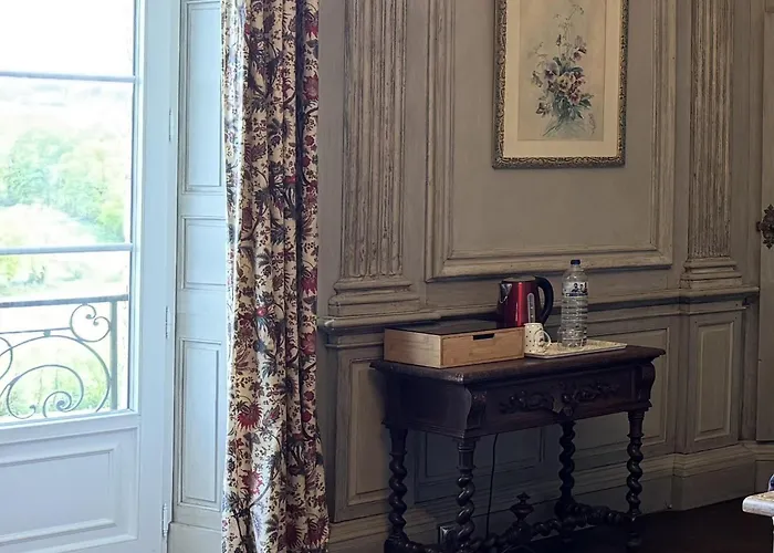 Chateau De Mauhic - 15th Century * Loubedat