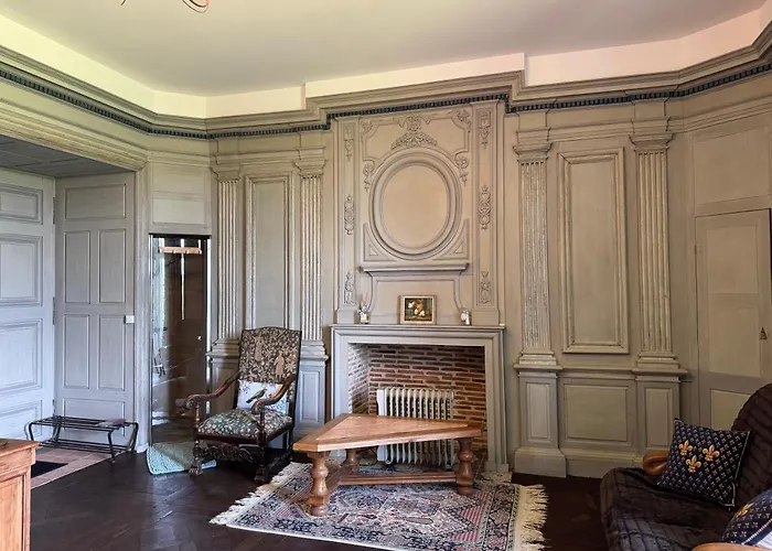 Chateau De Mauhic - 15th Century * Loubedat