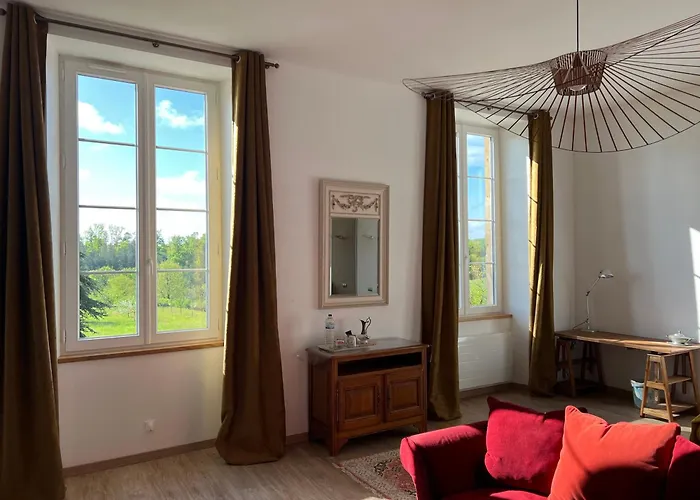 Bed and breakfast Chateau De Mauhic - 15th Century *