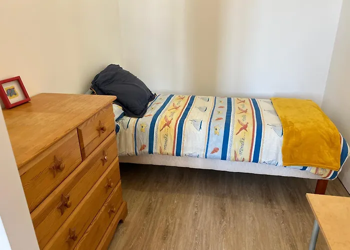 Chateau De Mauhic - 15th Century Bed and breakfast