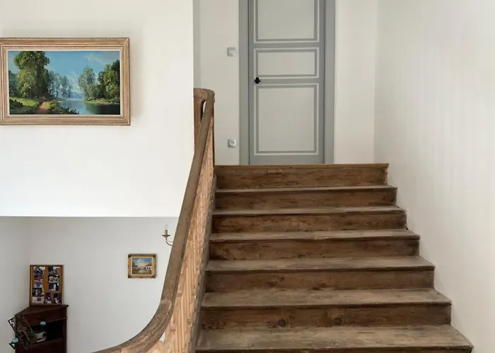 Chateau De Mauhic - 15th Century Loubedat