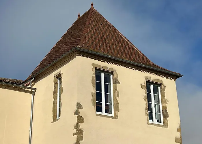 Bed and breakfast Chateau De Mauhic - 15th Century Loubedat